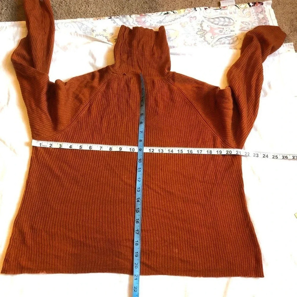 Valerie Stevens 100% Extra-Fine Merino Wool Sweater women size L - Picture 2 of 8